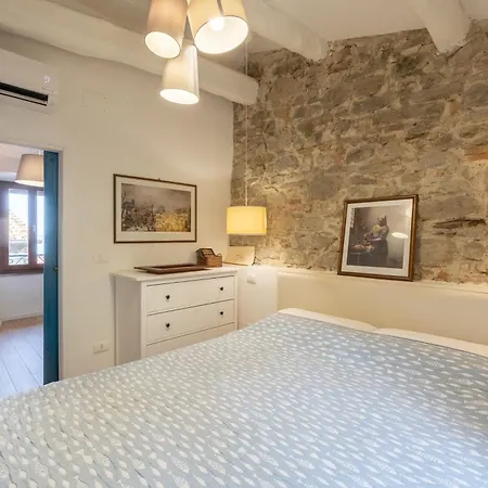 Castle With View Apartment *