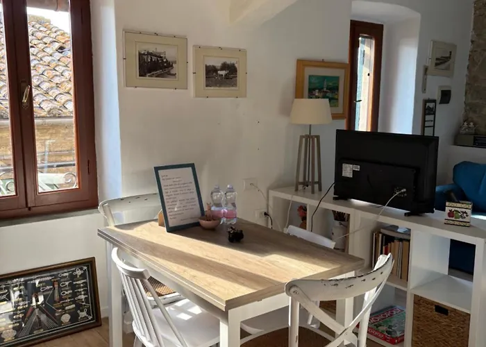 Castle With View Apartment *